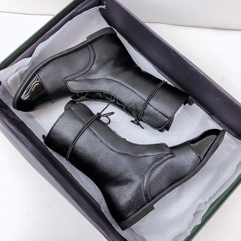 Rita | Leather Flat Noots